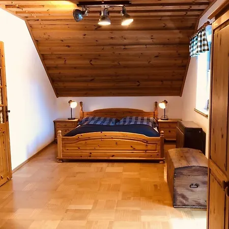 בית נופש Hochsteinalm טראונקירכן